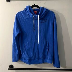 Woman’s blue Nike hoodie size large